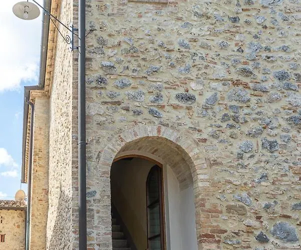 شقة Tuscany Stylish With Pool Borgo Pian Di Sala سان جيمينيانو